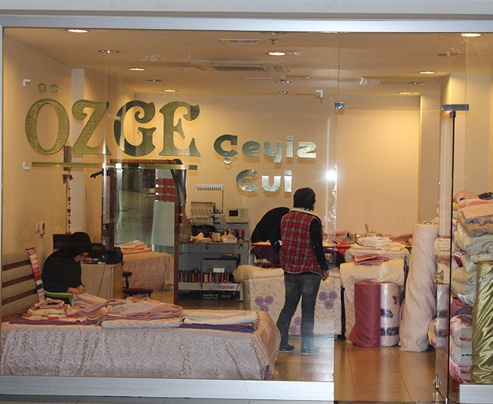 ÖZGE ÇEYİZ EVİ